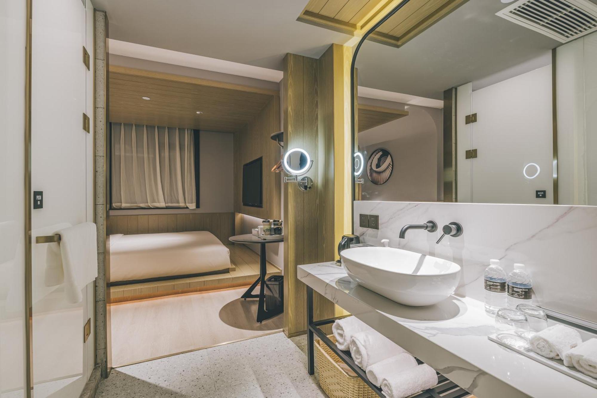 Atour X Hotel The Bund East Nanjing Road 샹하이 외부 사진